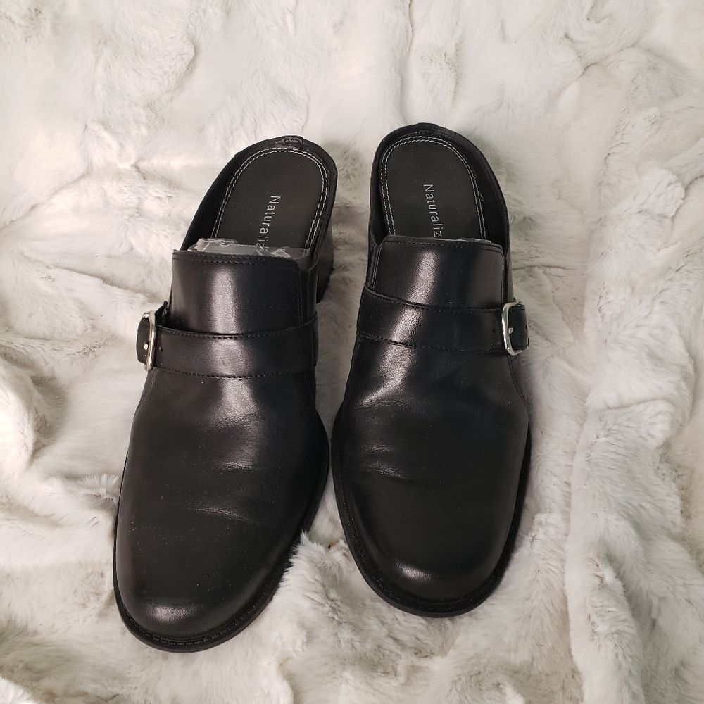 Naturalizer Leather Clogs Size 8.5